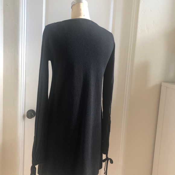 Chloe Wool / Silk Black Dress - Picture 2 of 5